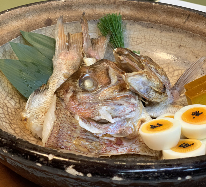 人丸花壇 夕食：鯛の宝楽焼き